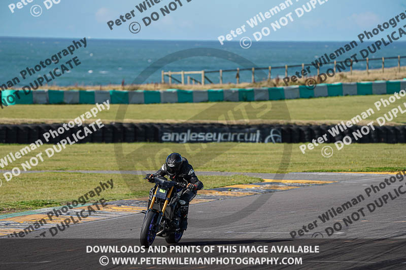 anglesey no limits trackday;anglesey photographs;anglesey trackday photographs;enduro digital images;event digital images;eventdigitalimages;no limits trackdays;peter wileman photography;racing digital images;trac mon;trackday digital images;trackday photos;ty croes